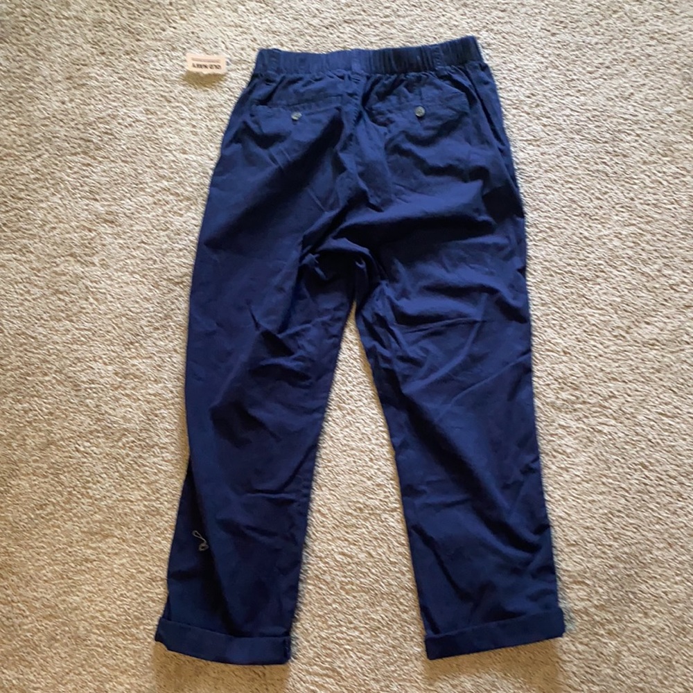 Women’s Pants - Picture 2 of 4